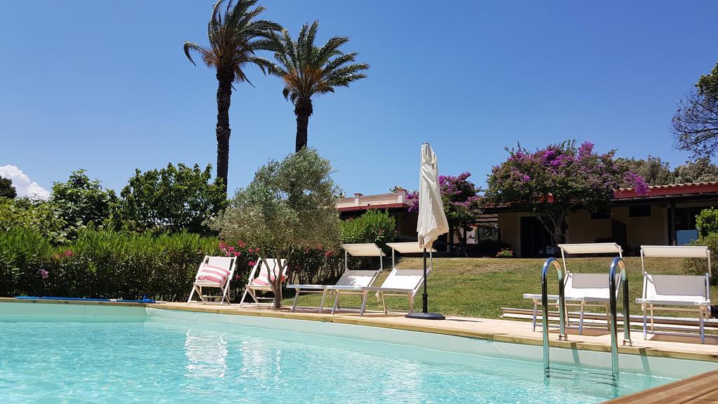 Santa Igia - Country House Elmas Luaran gambar