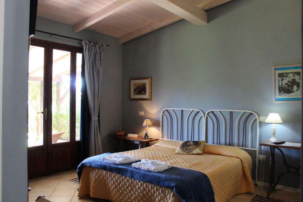 Santa Igia - Country House Elmas Luaran gambar